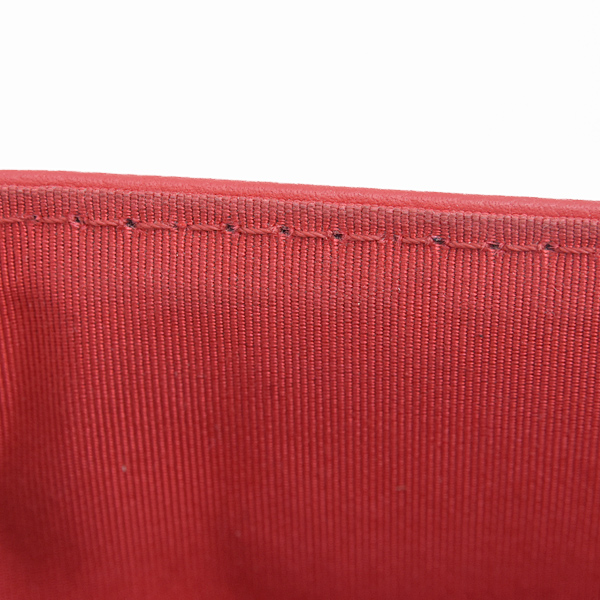 シャネル バッグ レディース シェブロン チェーンショルダーバッグ ミニショルダー Vステッチ レッド キャビアスキン CHANEL 中古