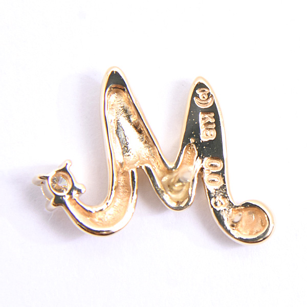 タサキ ブローチ レディース 1Pダイヤモンド イニシャル M ラペルピン タックピン D0.03ct イエローゴールド TASAKI 田崎 K18YG 中古