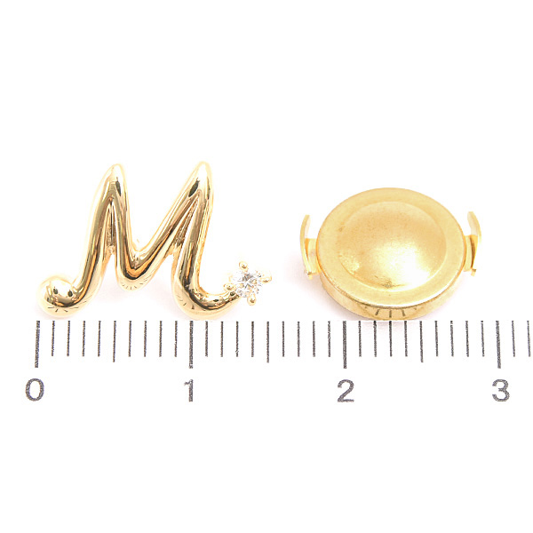 タサキ ブローチ レディース 1Pダイヤモンド イニシャル M ラペルピン タックピン D0.03ct イエローゴールド TASAKI 田崎 K18YG 中古