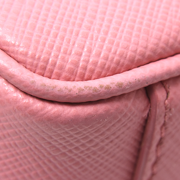 プラダ バッグ レディース ミニショルダーバッグ 小型サイズ コンパクト サフィアーノレザー ピンク PRADA 1NF674 中古