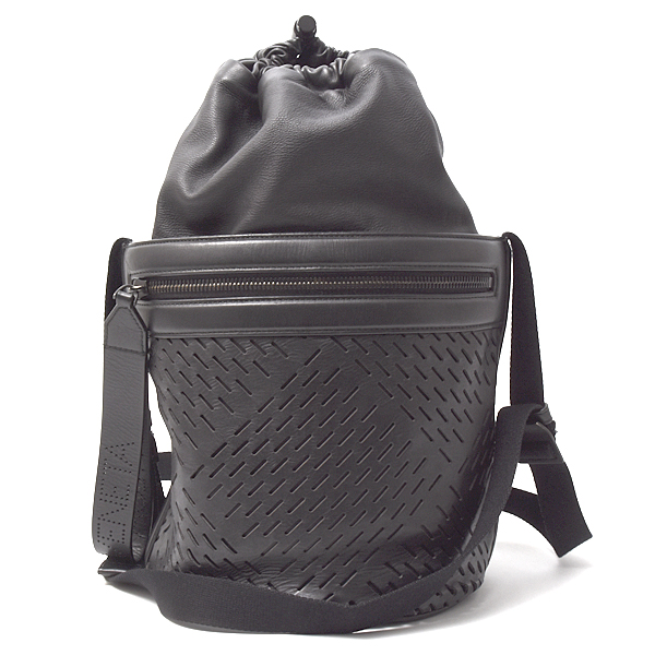 ボッテガヴェネタ メンズ バッグ 巾着型ショルダーバッグ インナーバッグ付き レザー ブラック BOTTEGA VENETA 中古