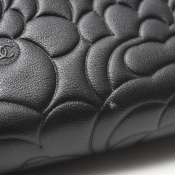 シャネル バッグ レディース カメリア コスメポーチ ミニポーチ ラムレザー ブラック 16番台 CHANEL