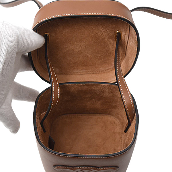 セリーヌ バッグ レディース スモールボックス ショルダーバッグ キュイル トリオンフ カーフ ブラウン CELINE 199263 中古