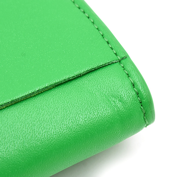 ボッテガヴェネタ 財布 メンズ レディース カセット 二つ折り 札入れ カーフ グリーン BOTTEGA VENETA 679844 中古