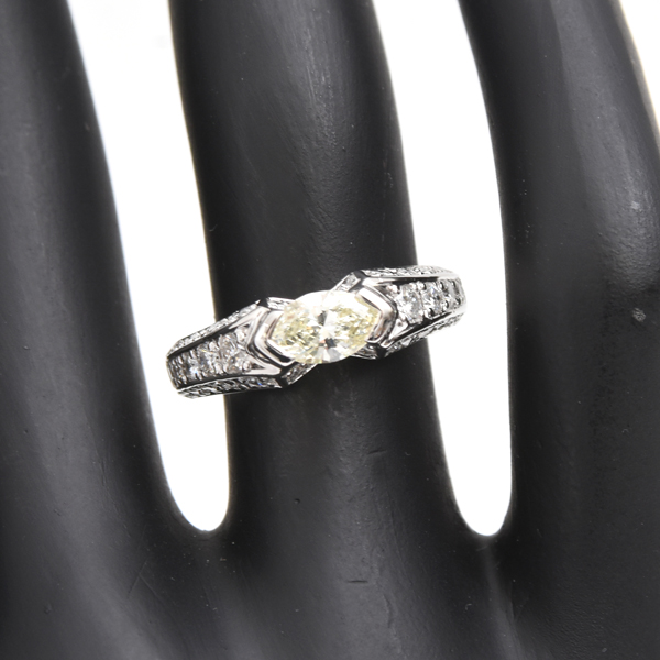 ダイヤモンド PT900 マーキスカット イエローダイヤモンド リング D0.684ct 0.56ct 10号 プラチナ ノンブランド PT900 中古
