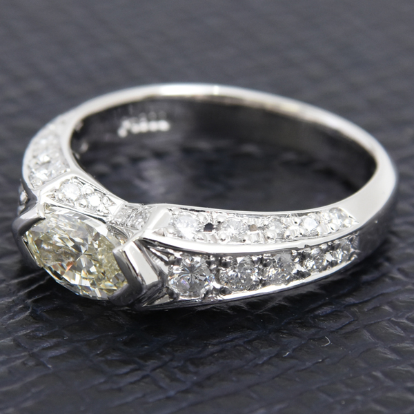 ダイヤモンド PT900 マーキスカット イエローダイヤモンド リング D0.684ct 0.56ct 10号 プラチナ ノンブランド PT900 中古