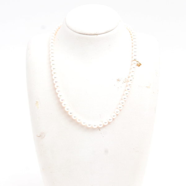 ミキモト ネックレス レディース ベビーパール Mチャーム付 ネックレス 5.4mm～5.9mm イエローゴールド MIKIMOTO K18 中古