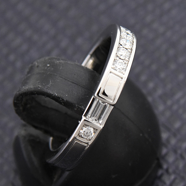 ハリーウィンストン 指輪 レディース トラフィックアクセント ダイヤ リング 9号強 プラチナ PT950 HARRY WINSTON 中古