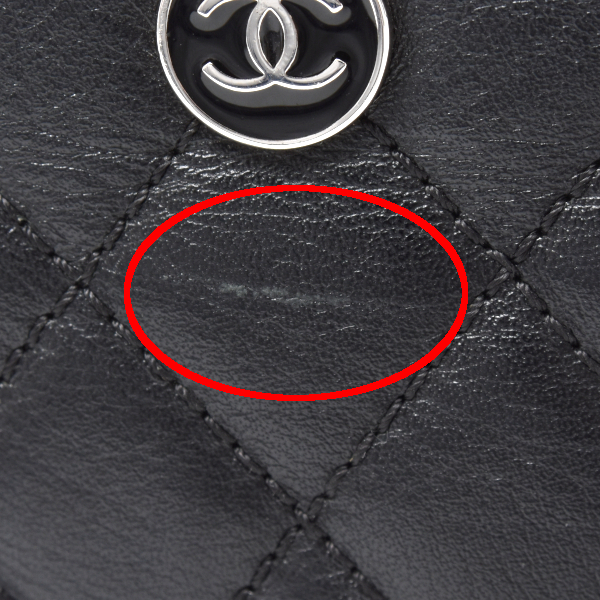 シャネル チェーンショルダーバッグ マトラッセ ユニフォーム ココボタン カーフレザー ブラック CHANEL 中古