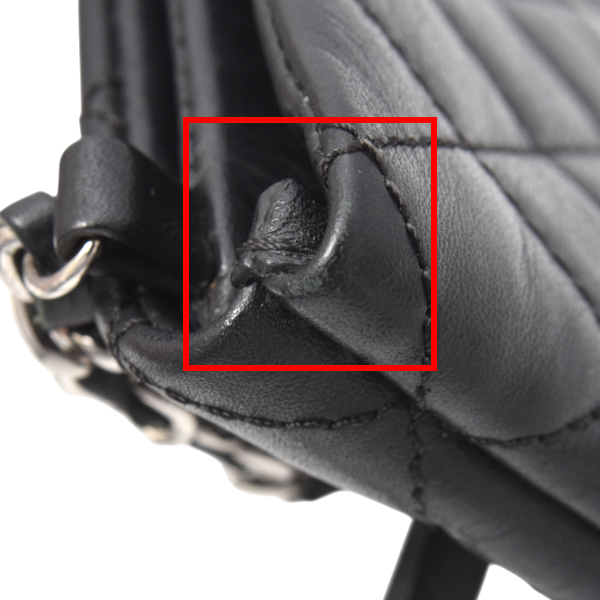 シャネル チェーンショルダーバッグ マトラッセ ユニフォーム ココボタン カーフレザー ブラック CHANEL 中古