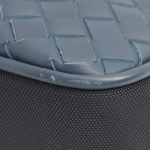 ボッテガヴェネタ バッグ メンズ クラッチ イントレチャート ポーチ トラベルポーチ ラムスキン ネイビー BOTTEGA VENETA 中古