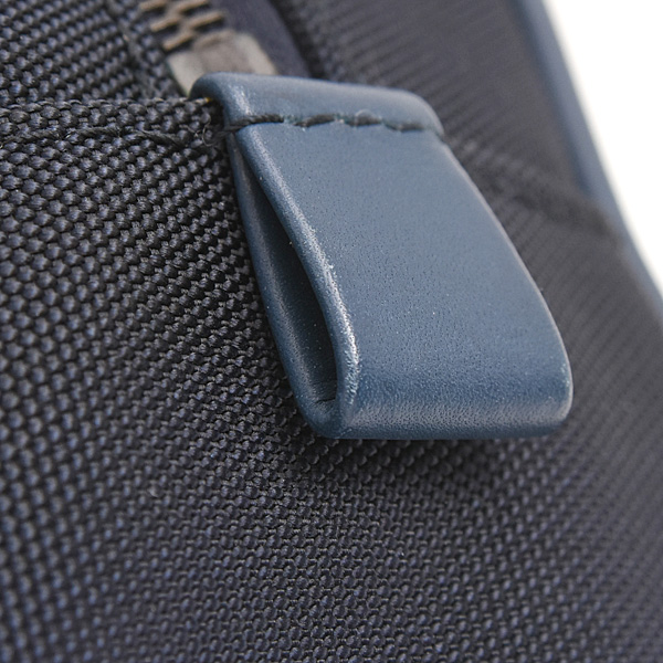 ボッテガヴェネタ バッグ メンズ クラッチ イントレチャート ポーチ トラベルポーチ ラムスキン ネイビー BOTTEGA VENETA 中古