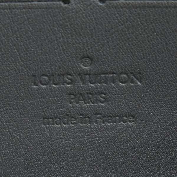 ルイヴィトン 財布 メンズ ジッピーウォレット ホリゾンタル 長財布 ノワール トリヨンレザー M11721 Louis Vuitton 中古