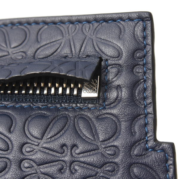 ロエベ バッグ レディース メンズ Tポーチ リピートアナグラム クラッチバッグ レザー ネイビー LOEWE 107.55.K05 中古