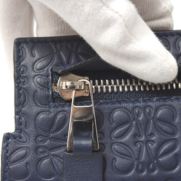 ロエベ バッグ レディース メンズ Tポーチ リピートアナグラム クラッチバッグ レザー ネイビー LOEWE 107.55.K05 中古