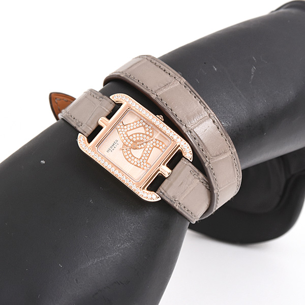 エルメス 時計 レディース ケープコッド シェーヌダンクル ダイヤベゼル 文字盤ダイヤ 電池式 ゴールド文字盤 750PG アリゲーター HERMES CC1.371 中古