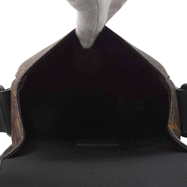 ルイヴィトン バッグ メンズ モノグラムマカサー アーチメッセンジャー ショルダーバッグ Louis Vuitton M46442 中古