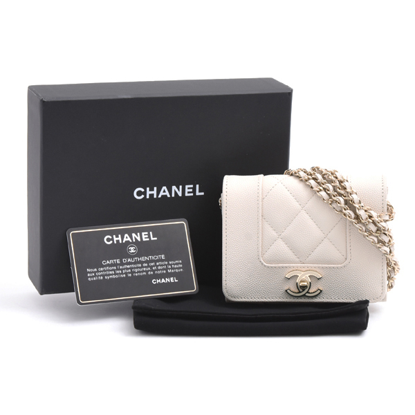 シャネル バッグ レディース マトラッセ ミニチェーンウォレット ショルダーバッグ キャビアスキン ホワイト系 CHANEL 中古