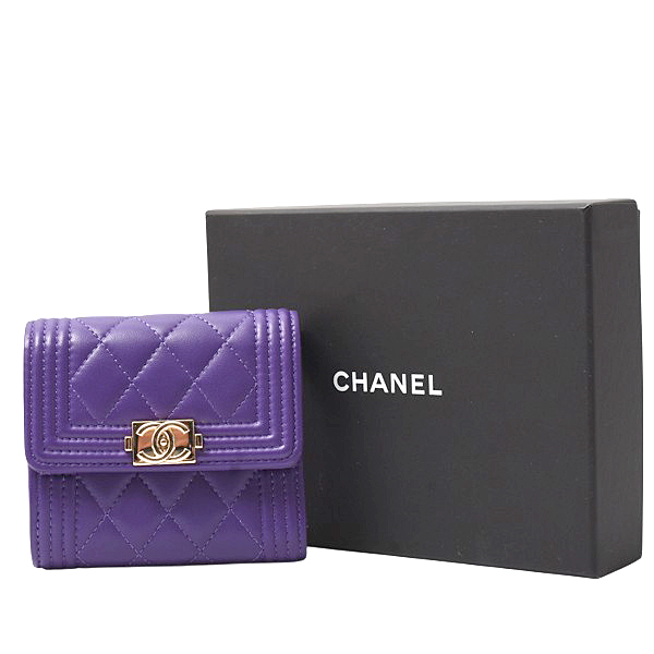 シャネル 財布 レディース ボーイシャネル スモールウォレット 3つ折り財布 ラムスキン パープル CHANEL 未使用展示品