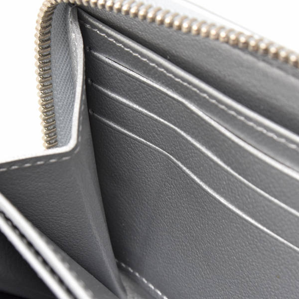 ルイヴィトン 財布 レディース LVスキー クッサン ジッピーウォレット 日本限定 長財布 シルバー ラムレザー M26771 Louis Vuitton 未使用展示品