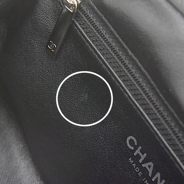 シャネル バッグ レディース マトラッセ がま口 クラッチバッグ ラムスキン ブラック CHANEL 中古