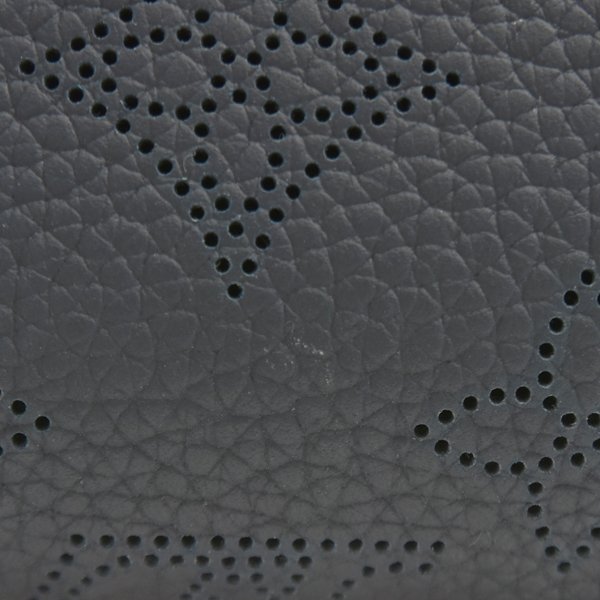 ルイヴィトン 財布 レディース メンズ ジッピーウォレット マヒナ モノグラム ラウンドファスナー長財布 ネイビー Louis Vuitton M14569 中古