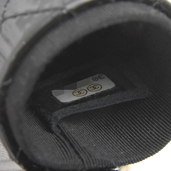 シャネル バッグ レディース マトラッセ リップケース チェーンショルダー パテント ブラック CHANEL AP1572 中古