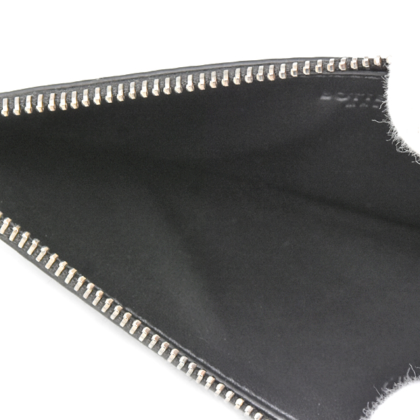 ボッテガヴェネタ 財布 メンズ デボスイントレチャート 型押し長財布 二つ折り カーフ ブラック 667052 V0SQ1 BOTTEGA VENETA 中古