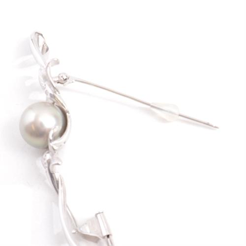 ブローチ レディース フラワーモチーフ パール×ダイヤモンド ブローチ 11.1mm珠 D0.08ct ホワイトゴールド K14WG 中古