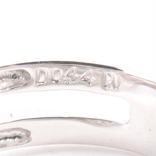 ポンテヴェキオ 指輪 レディース フラワーモチーフ ダイヤモンド リング D0.44ct 11号 ホワイトゴールド PONTE VECCHIO K18WG 中古