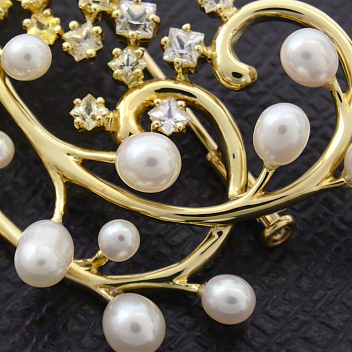 タサキ ブローチ レディース K18 リーフデザイン パール サファイア パール:3.0mm～4.5mm S:2.21ct イエローゴールド TASAKI【中古】