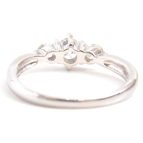 タサキ 指輪 レディース 3Pダイヤモンド リング 8号 D0.33ct プラチナ TASAKI PT900 中古