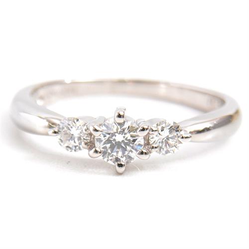 タサキ 指輪 レディース 3Pダイヤモンド リング 8号 D0.33ct プラチナ TASAKI PT900 中古