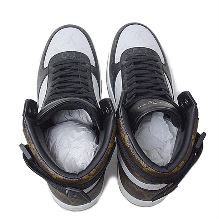 ルイヴィトン 靴 メンズ リヴォリ・ライン スニーカー サイズ8 26.5cm ブラック ホワイト 1A44VS Louis Vuitton【中古】