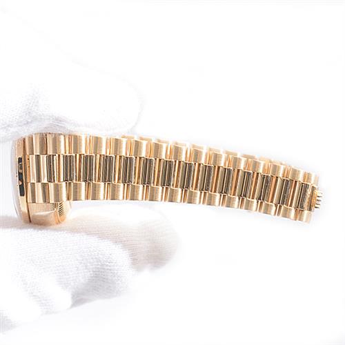 ロレックス 時計 レディース デイトジャスト 10Pダイヤ 4Pエメラルド ダイヤモンド ベゼル ゴールド文字盤 自動巻 イエローゴールド ROLEX 69078G 750YG 中古