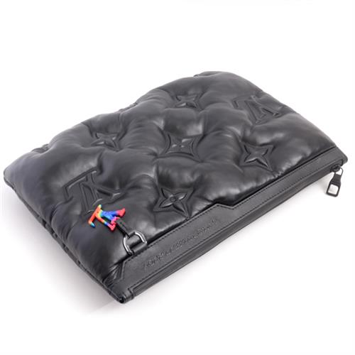 ルイヴィトン バッグ メンズ ヴァージル アブロー ポシェット A4  クラッチバッグ 2054 ブラック レインボー Louis Vuitton M68775 中古