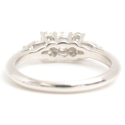 ティファニー 指輪 レディース セブンストーン 立爪 ダイヤモンド リング 9号 プラチナ TIFFANY PT950 中古