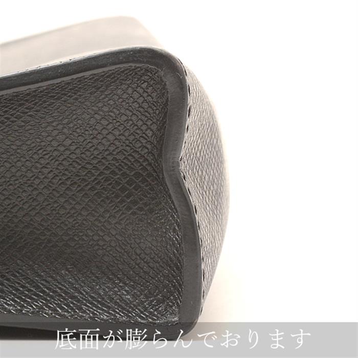 LOUIS VUITTON ポシェットヴォワヤージュMM タイガ ノワール