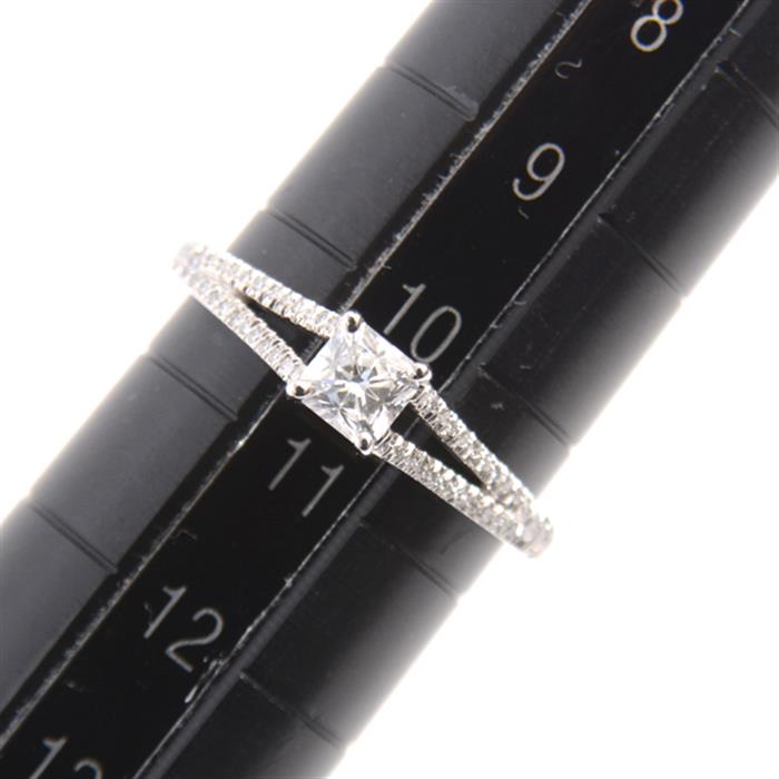 ティファニー 指輪 レディース ルシダ プリンセスカットダイヤ リング D0.31ct 10.5号 プラチナ TIFFANY PT950 中古