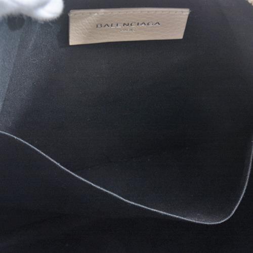 バレンシアガ バッグ メンズ レディース クラッチバッグ レザー グレージュ ベージュ BALENCIAGA 443522 中古