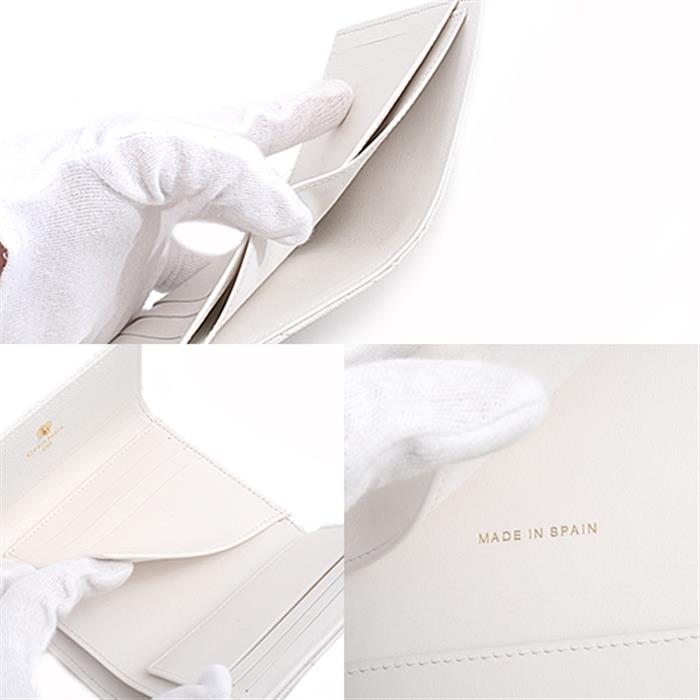 シャネル 財布 レディース キャビアスキン 三つ折り コンパクトウォレット トランプ ホワイト CHANEL 未使用展示品