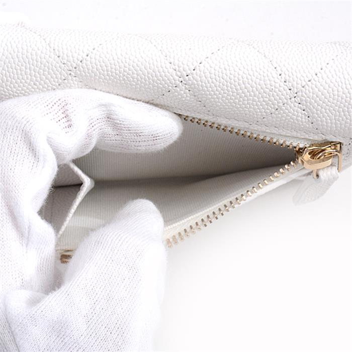 シャネル 財布 レディース キャビアスキン 三つ折り コンパクトウォレット トランプ ホワイト CHANEL 未使用展示品