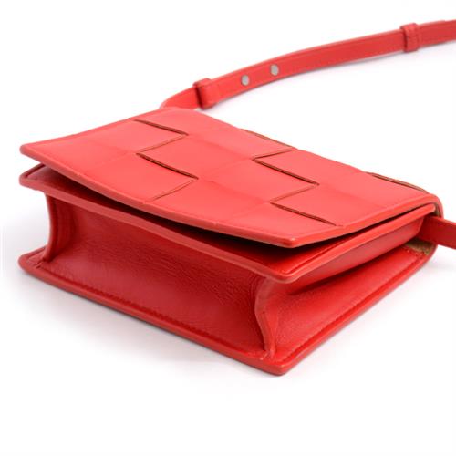 ボッテガヴェネタ バッグ レディース マキシ イントレチャート カセットミニ ショルダーバッグ ラムスキン BOTTEGA VENETA 中古