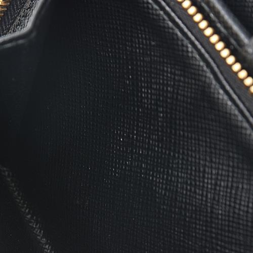 プラダ 財布 レディース 二つ折り財布 PORTAF PICCOLO LAMPO サフィアーノレザー ネロ(ブラック) PRADA 1ML225 中古