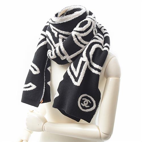 シャネル 服飾小物 レディース ロゴ マフラー 羊毛×ナイロン×カシミヤ ブラック×ホワイト CHANEL 中古