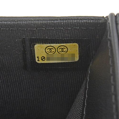 シャネル 財布 レディース マトラッセ 二つ折り長財布 ラムスキン ブラック CHANEL A31509 中古