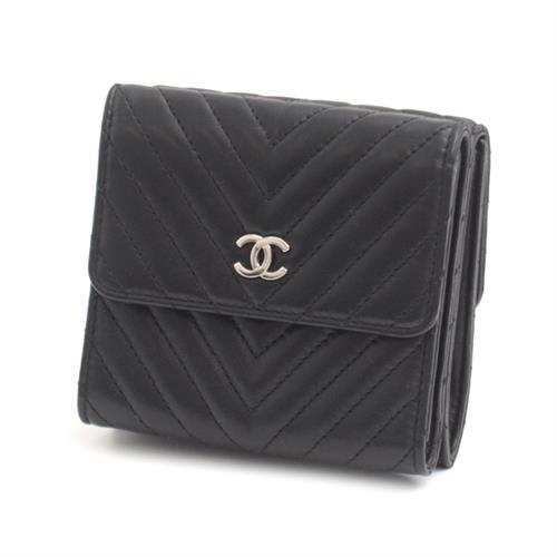 シャネル 財布 レディース ラムスキン シェブロン Vステッチコンパクトウォレット ブラック CHANEL 中古