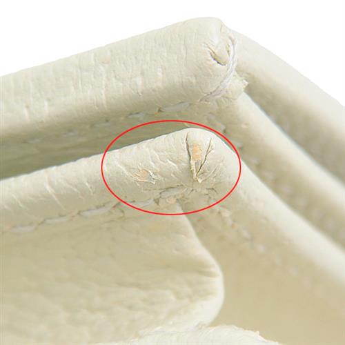 グッチ 財布 レディース バンブー コンパクトウォレット 二つ折り財布 GGマーモント レザー アイボリー GUCCI 658244 中古