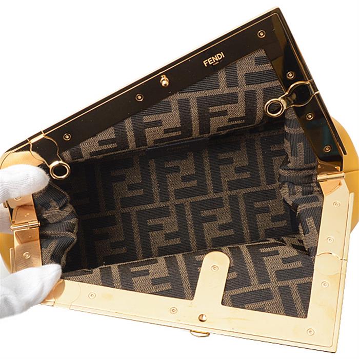 フェンディ バッグ レディース ファースト スモール ショルダーバッグ クラッチバッグ レザー イエロー FENDI 8BP129 未使用展示品