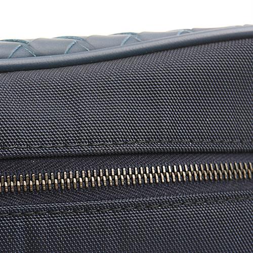 ボッテガヴェネタ バッグ レディース メンズ イントレチャート ポーチ ネイビー BOTTEGA VENETA ラムスキン×ナイロン 中古